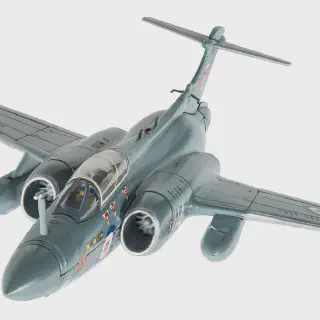 /img/53055-diecast-aircraft-models-display.webp