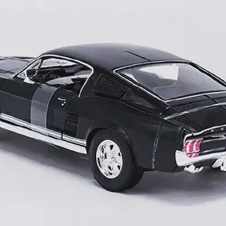 /img/53056-mustang-fastback-diecast-details.webp
