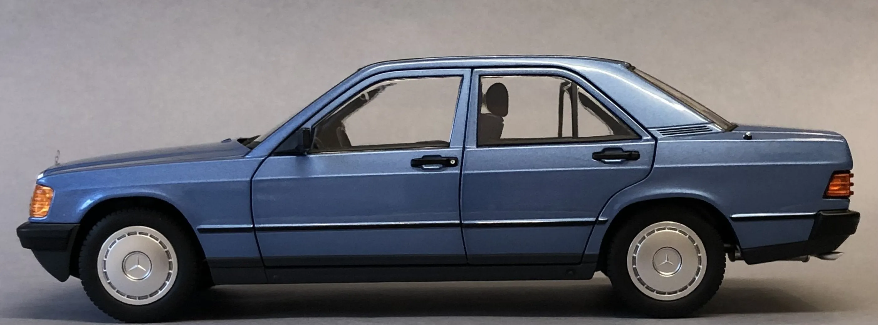 53072 diecast model car 6