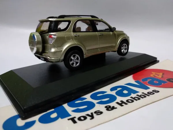 53076 toyota rush diecast design