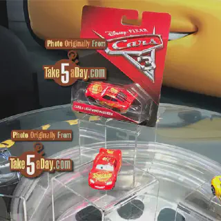 /img/53086-cars3_diecast_packaging.webp