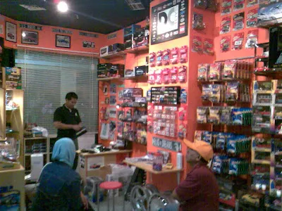 53100 dc toys diecast garage 1