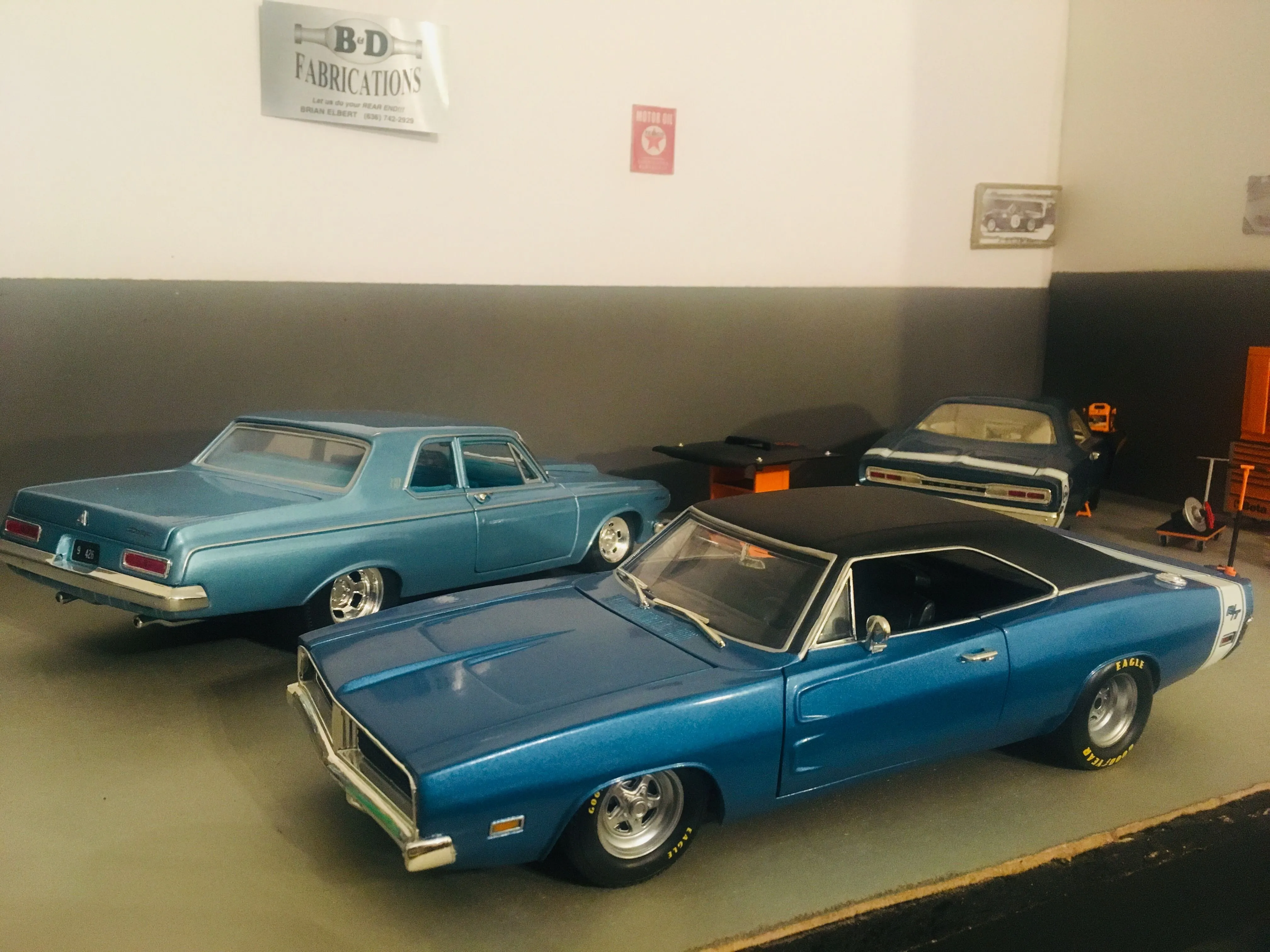 53100 diecast display