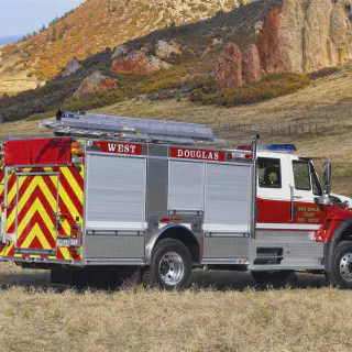 /img/53114-rosenbauer-diecast-truck-pumper.webp