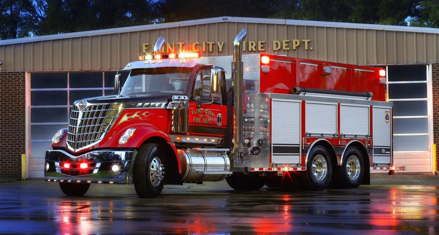 53114 rosenbauer diecast truck scale