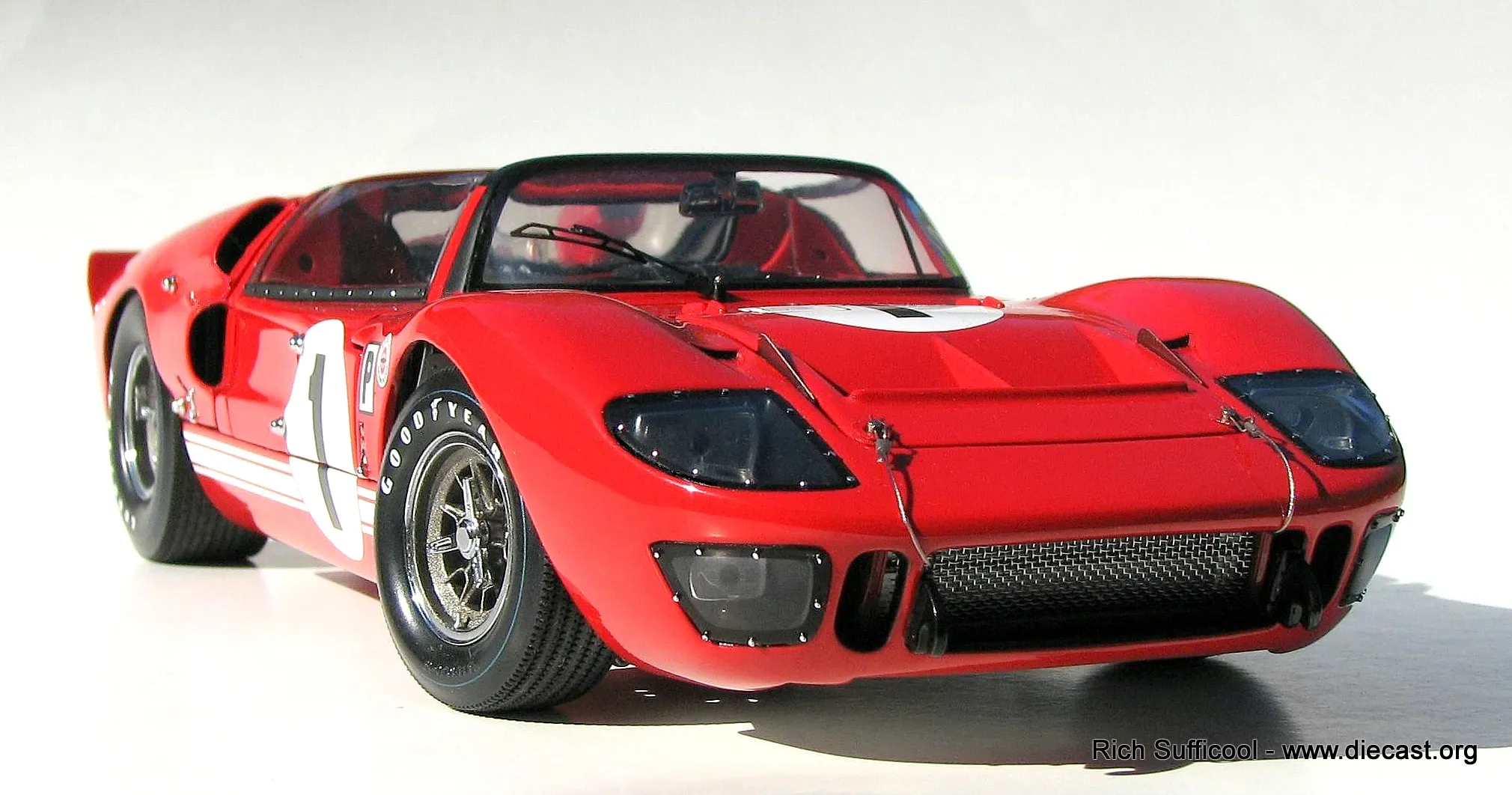 53129 gt40 diecast model 4