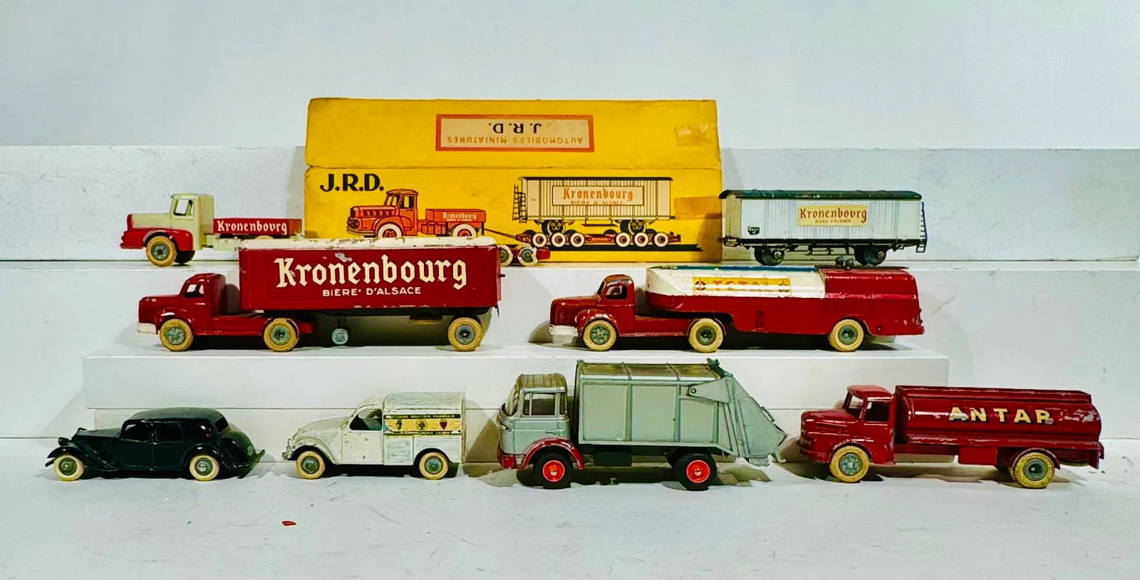 53148 diecast truck types image