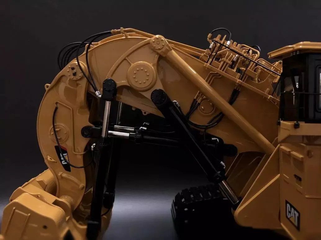 53160 cat 6090 diecast model collectors