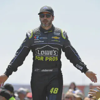 /img/53197-jimmie-johnson-fan-with-diecast.webp