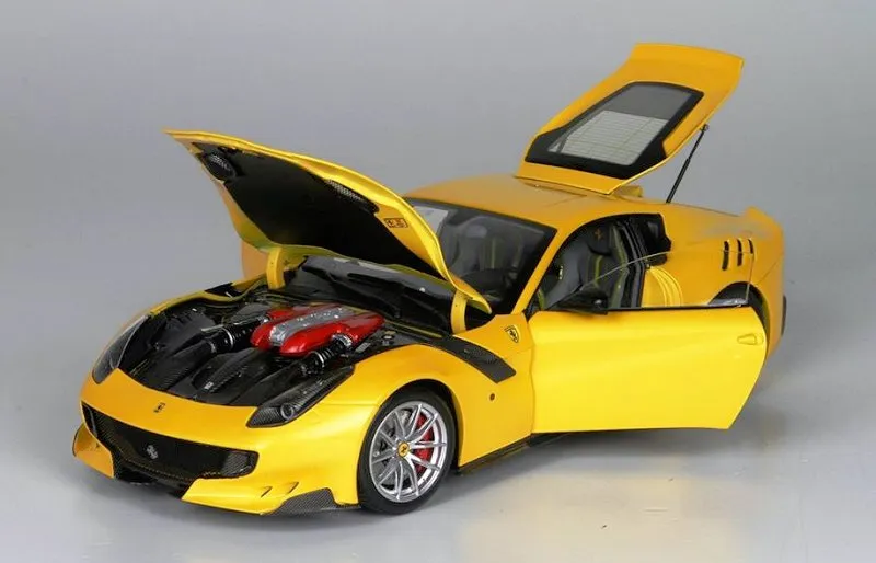 53220 ferrari f12 tdf diecast bbr packaging