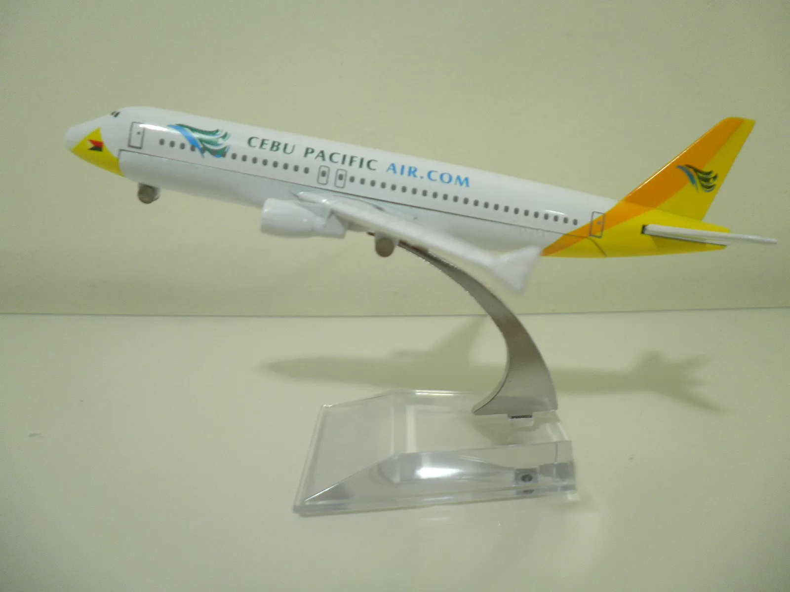 53230 cebu pacific diecast plane online shop