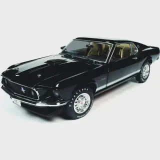 /img/53238-diecast-model-car-display.webp