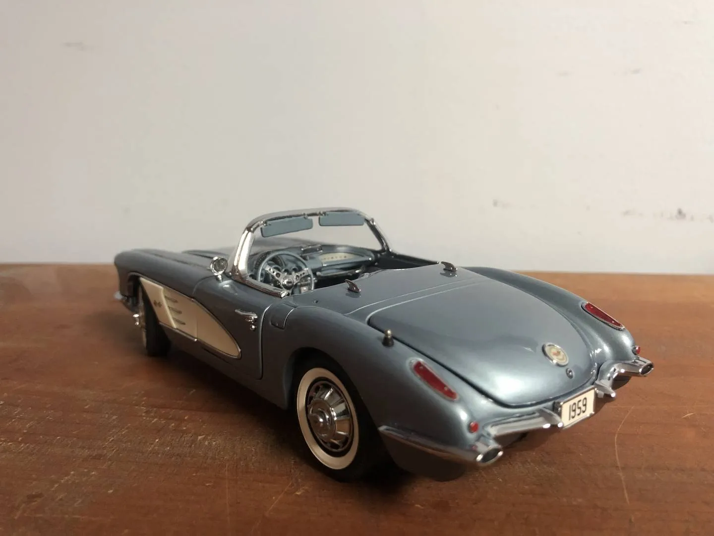 53250 2019 corvette diecast model 1