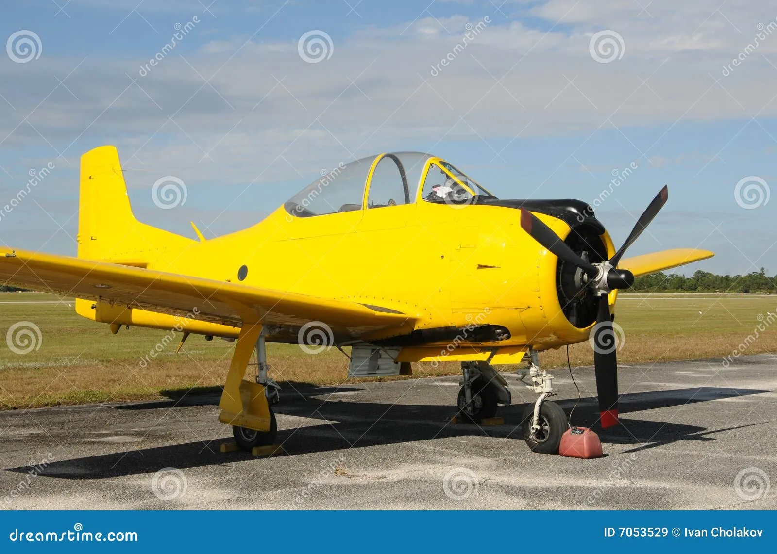 53278 yellow diecast airplane retailer