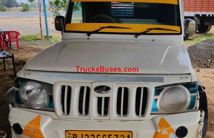 53298 diecast mahindra bolero pickup intro