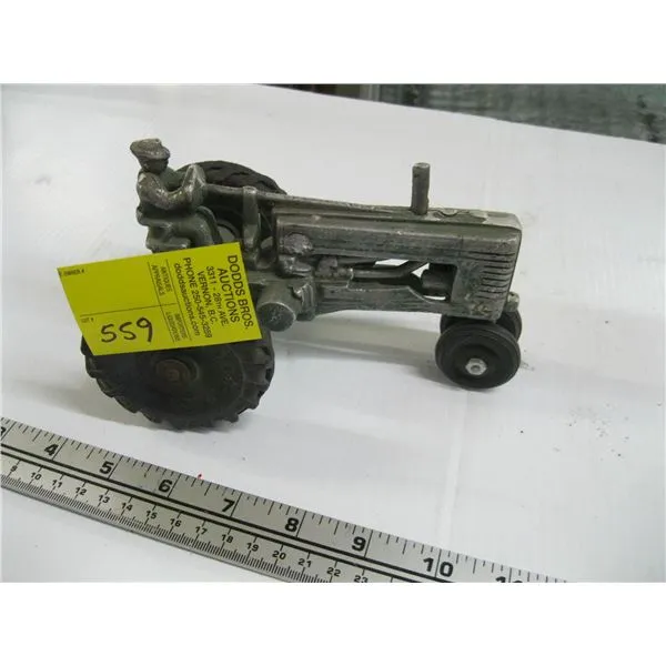 53301 ford diecast tractor