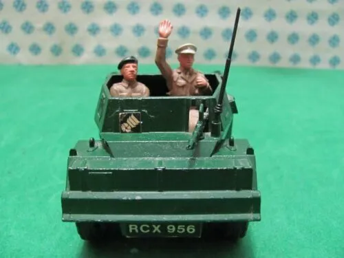 53311 britains military models toy soldiers