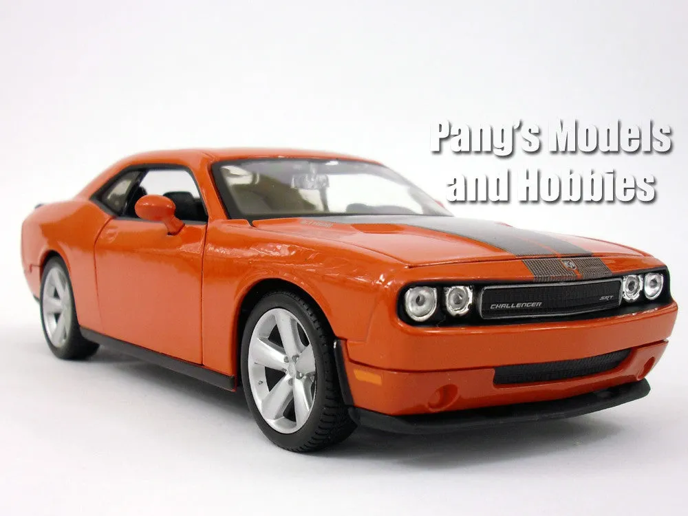 /img/53324-dodge-challenger-diecast-collection.webp