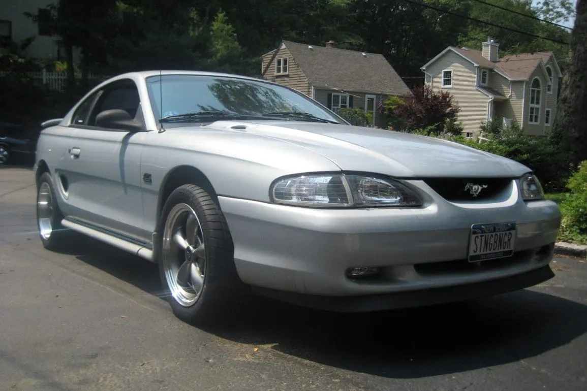 53331 mustang diecast paint