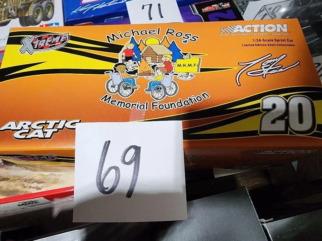 53348 coca cola tony stewart diecast